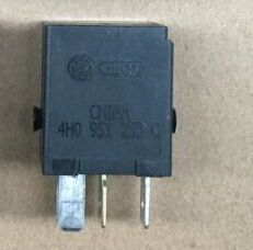 YAKIT POMPA ROLESİ AUDI BM 10-OEK 4H0951253C-4H0951253C