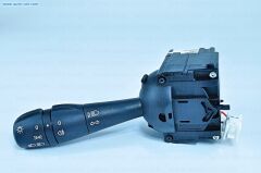 FAR SİNYAL KOLU DUSTER 10 LOGAN II-SANDERO II 12 CAPTUR-CLIO IV-TWNG III Arka sis lambasi ile-OEK 8201167977-8201167977-255404709R-255671790R