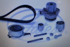 DEVİRDAİMLİ EKSANTRİK GERGİ KİTİ GOLF7-A3-LEON-PASSAT-TİGUAN 1.6-2.0TDİ 13 CLHA-DCXA-CRLB-CUVC-CRKA-GATES KP15678XS-04L198119B-04L198119A-04L121011E