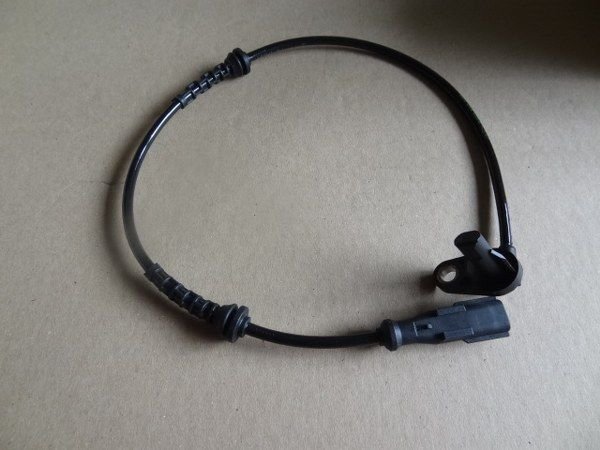 ABS SENSÖRÜ ARKA DACIA DUSTER 1.6 16V-1.5 DCİ 10-AFT J5019756-479007637R-8200862229