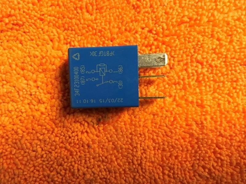 RÖLE 25A CLIO IV-DUSTER-FLUENCE-OEK 8200830500-8200830500