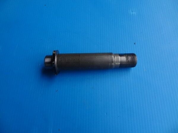 1521400QAC YAĞ FİLTRE MANŞONU CLIO-KNG-MY 8200272828-8200272828-1521400QAC